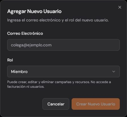 Diálogo para invitar a un miembro del equipo sin correo introducido.